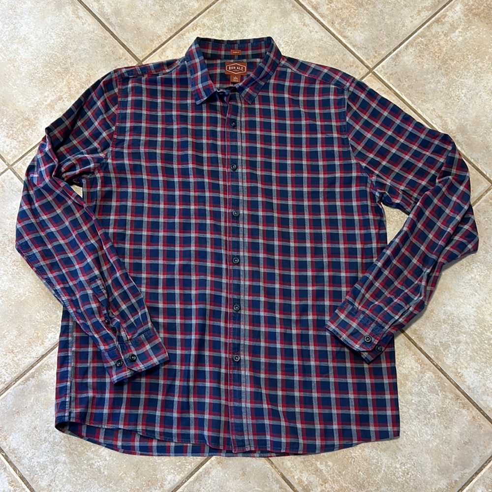 Red Ale by Alesbury Plaid Long Sleeve Button Up Shirt Men's size L - Tall